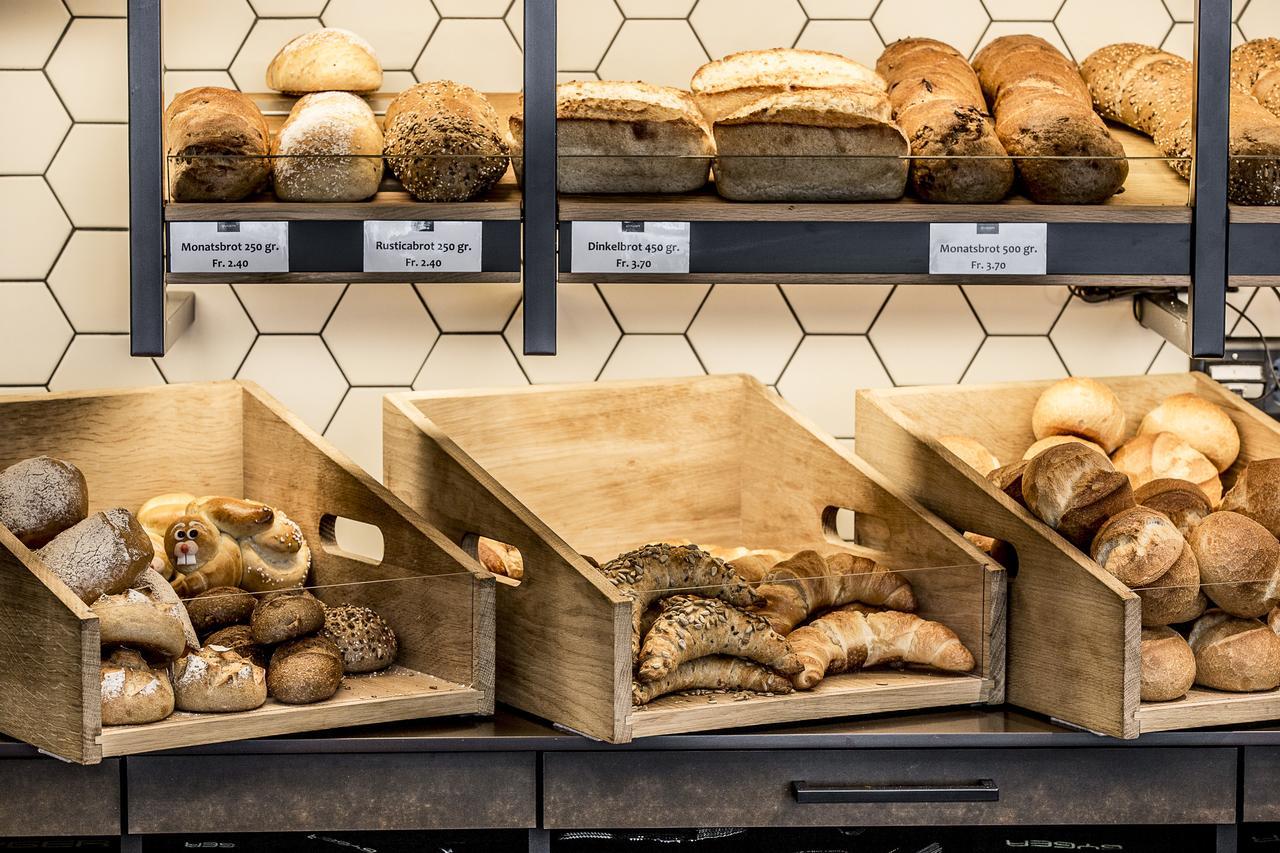 Gyger Restaurant Confiserie B&B Thusis Exteriör bild